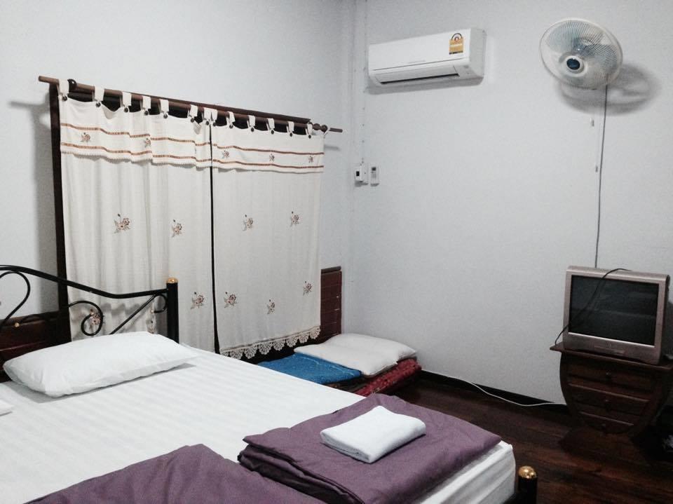Hotel Pimpa House Ban Hua Nam Mae Sakut Esterno foto